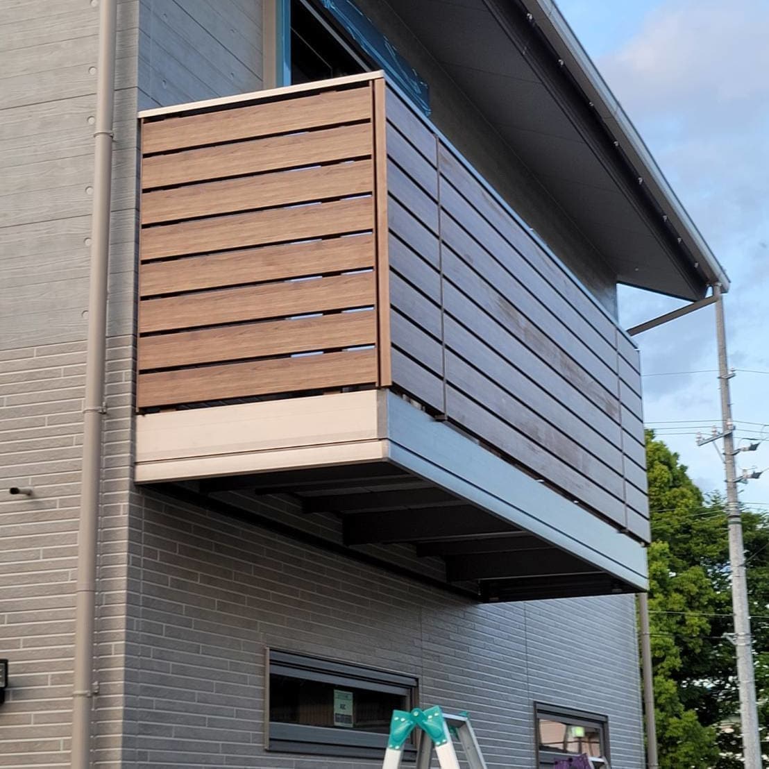 バルコニー修理 名古屋市西区 | 名古屋市西区でエクステリア工事ならイズ美