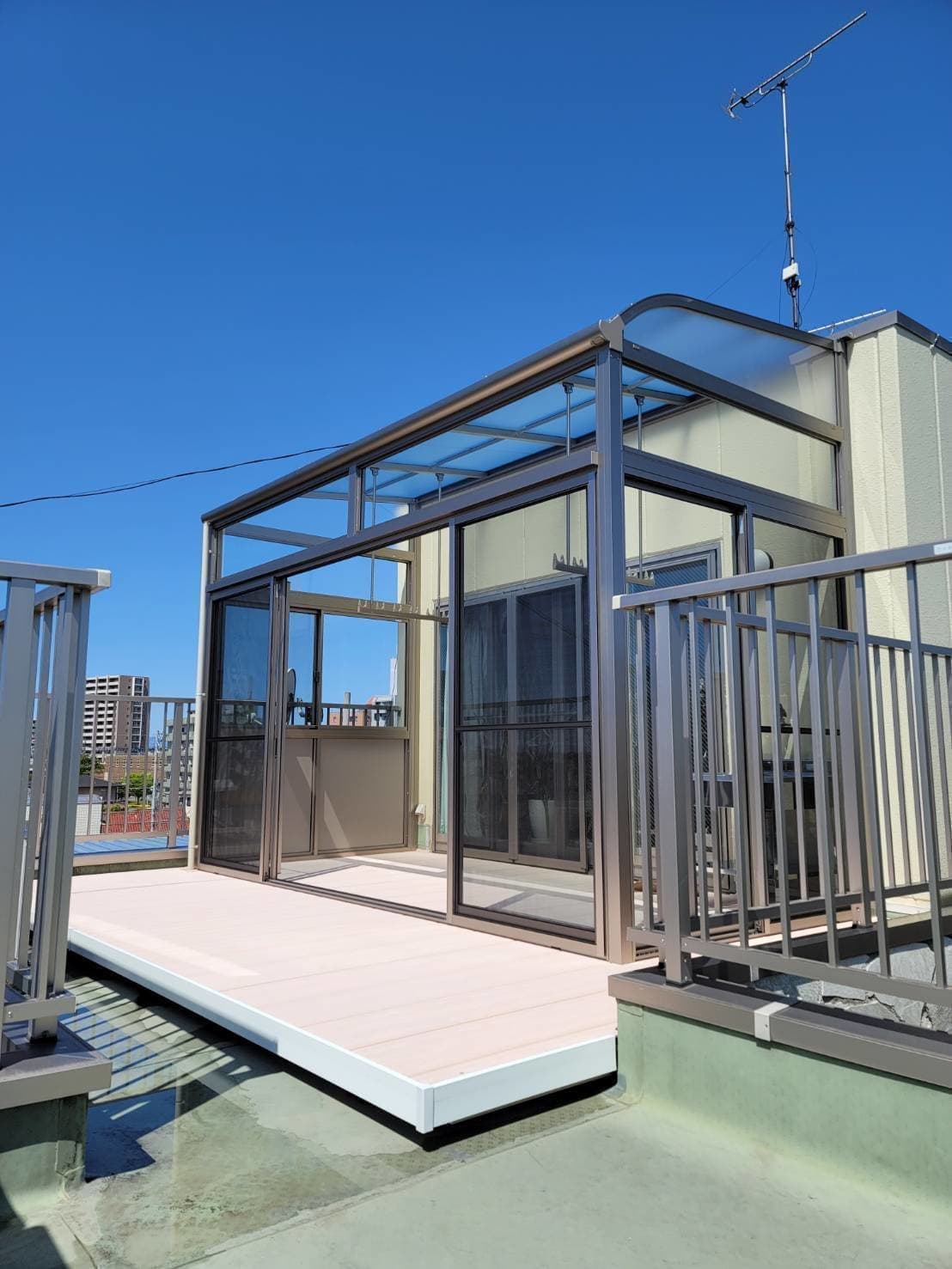 サンルーム新設 | 名古屋市西区のエクステリア工事ならイズ美