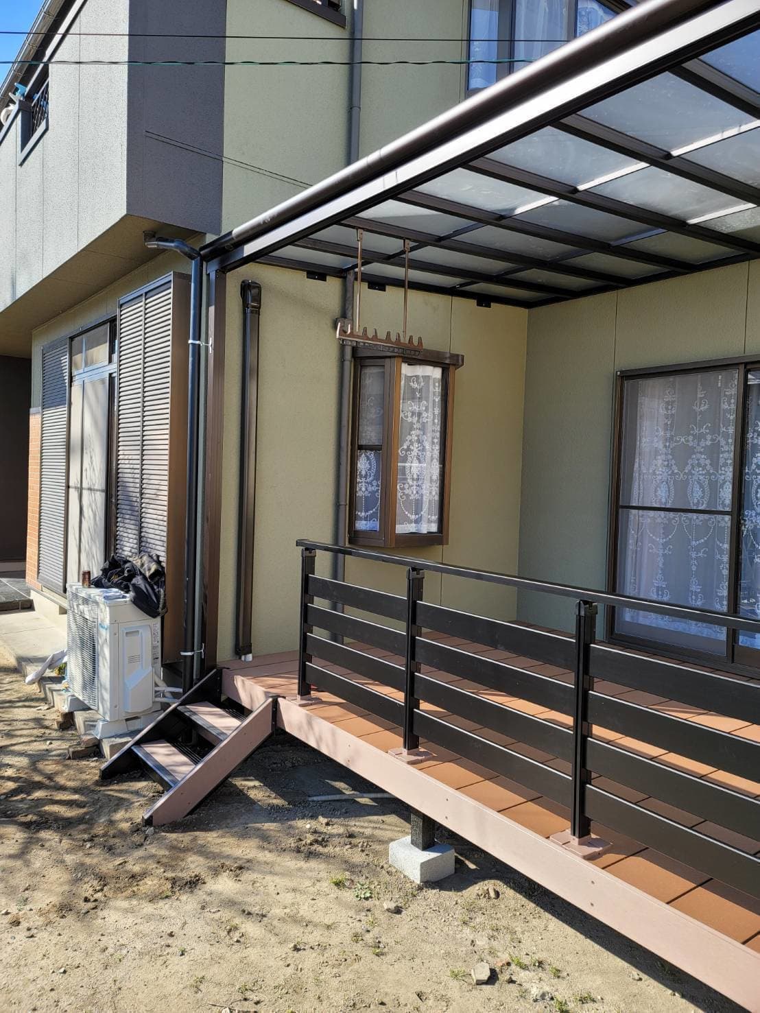 ウッドデッキ設置 | 名古屋市西区のエクステリア工事ならイズ美