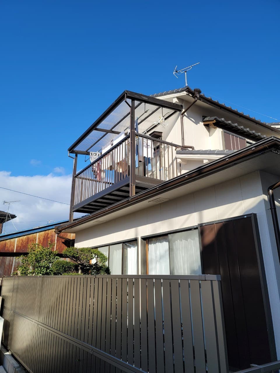 バルコニー設置 | 名古屋市西区のエクステリア工事ならイズ美