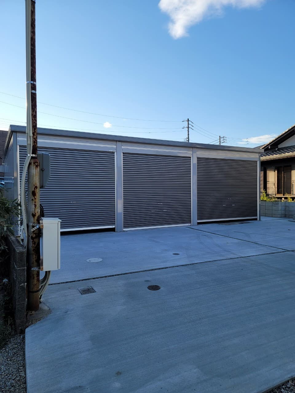 ガレージ設置 | 名古屋市西区のエクステリア工事ならイズ美