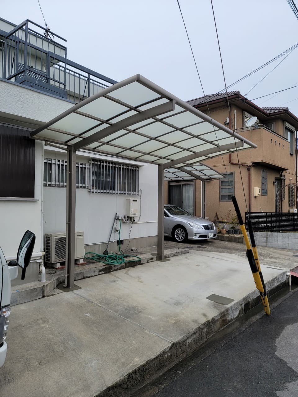 カーポート設置 | 名古屋市西区のエクステリア工事ならイズ美